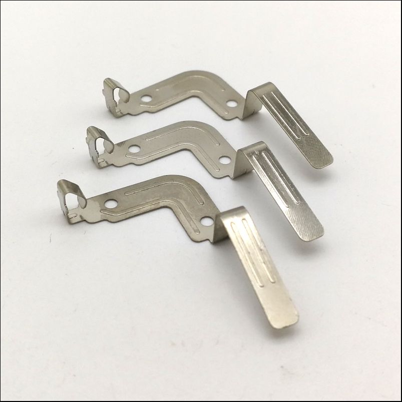 금속 스탬핑: 일상 사물의 형태