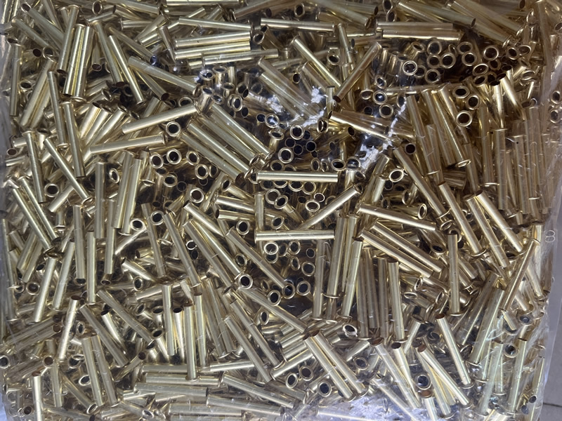 Nuote Metals, 황동 관형 리벳을 독일로 배송 – 삼각대 피벗 조인트용, 40,000회 이상의 사이클 테스트